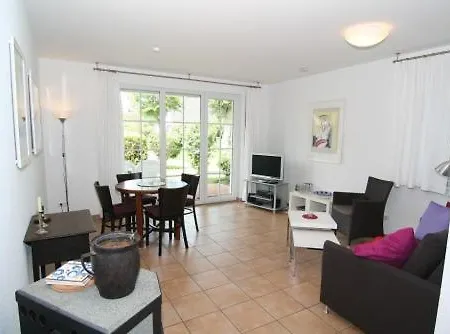 Apartment Ferienwohnung I Stortebekerstr.13 *
