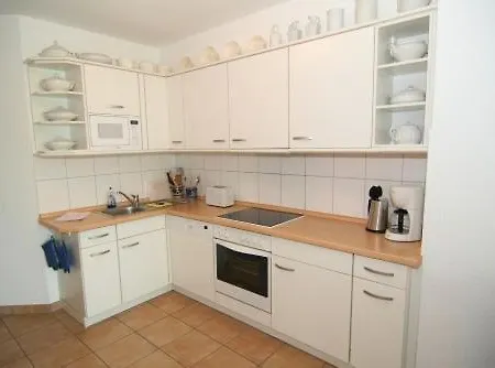 Apartment Ferienwohnung I Stortebekerstr.13 *